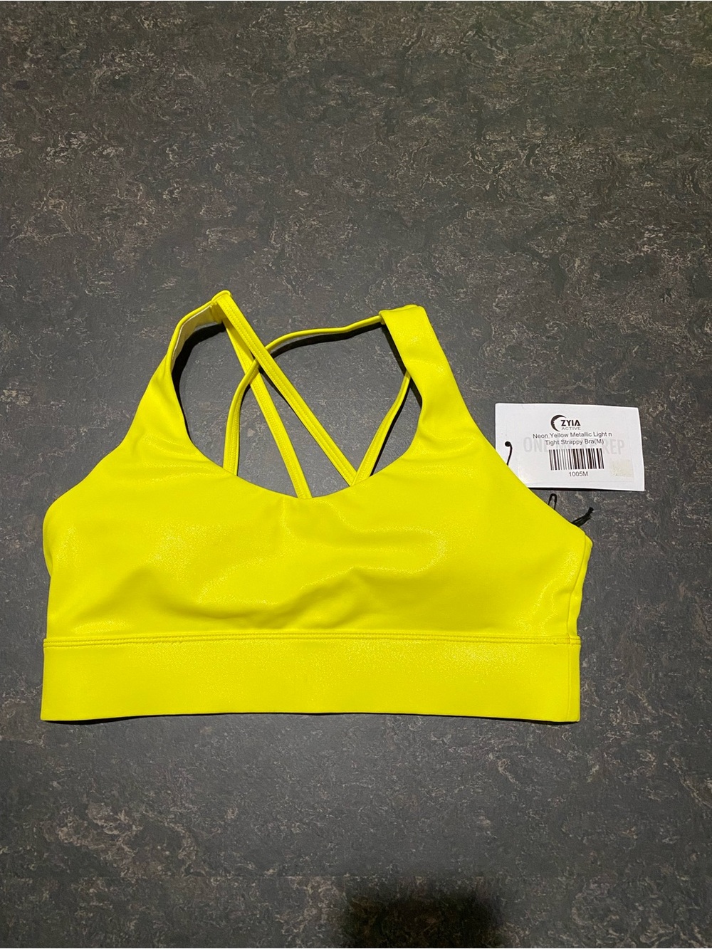 ZYIA NWT Neon Yellow Metallic Light n Tight Strappy Sports Bra (M)
